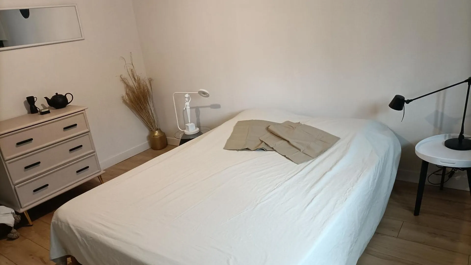 Maison Au Calme, Proche Du Centre De Landerneau
