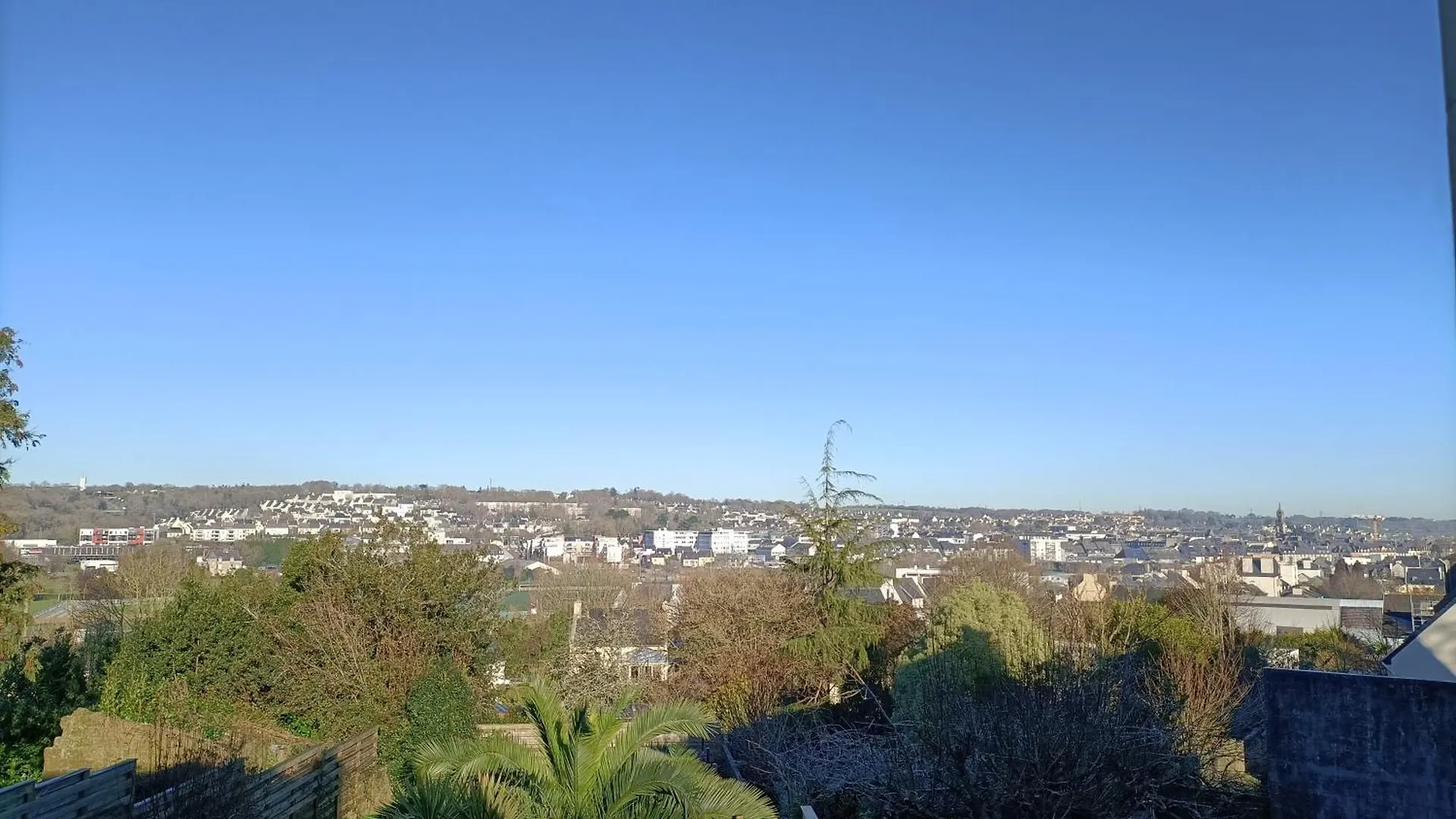 Maison Au Calme, Proche Du Centre De Landerneau