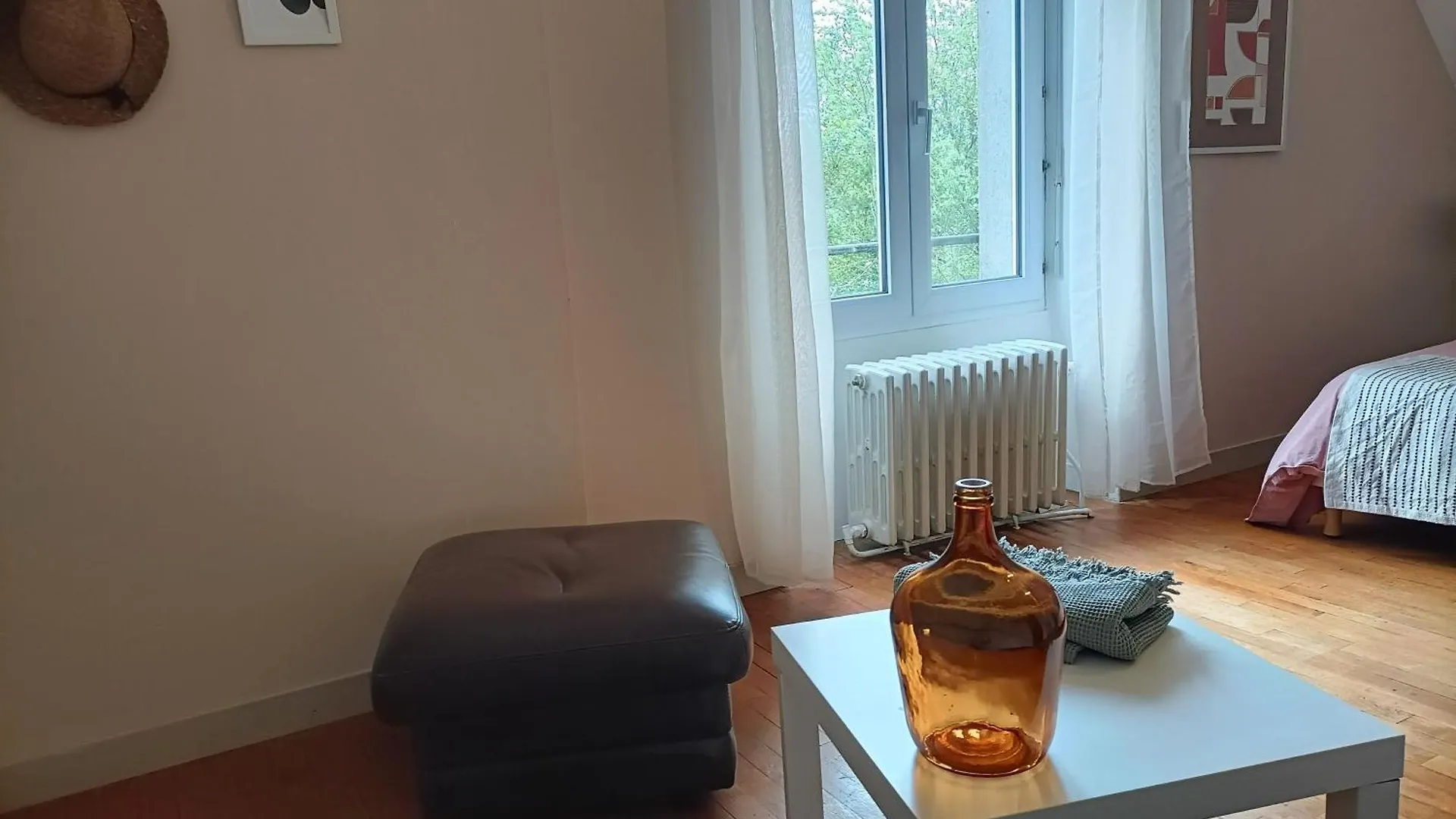 Maison Au Calme, Proche Du Centre De Landerneau 0*,