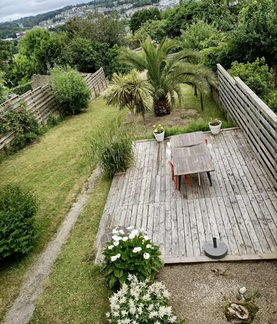 Maison Au Calme, Proche Du Centre De Landerneau